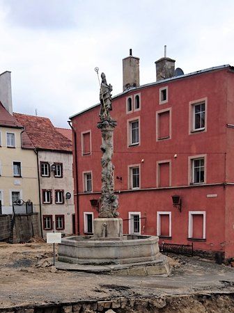 Fontanna Św. Maternusa